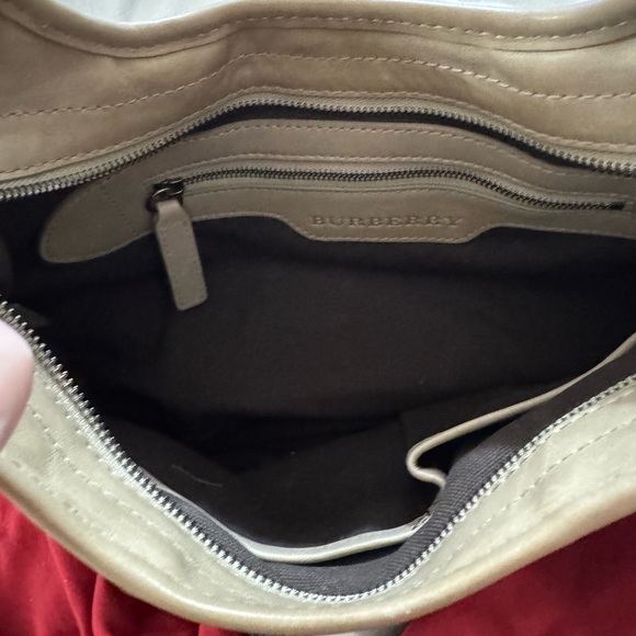 Burberry Cream and Brown Shoulder Bag with Classic‎ Plaid Design excellent cond - Picture 7 of 14